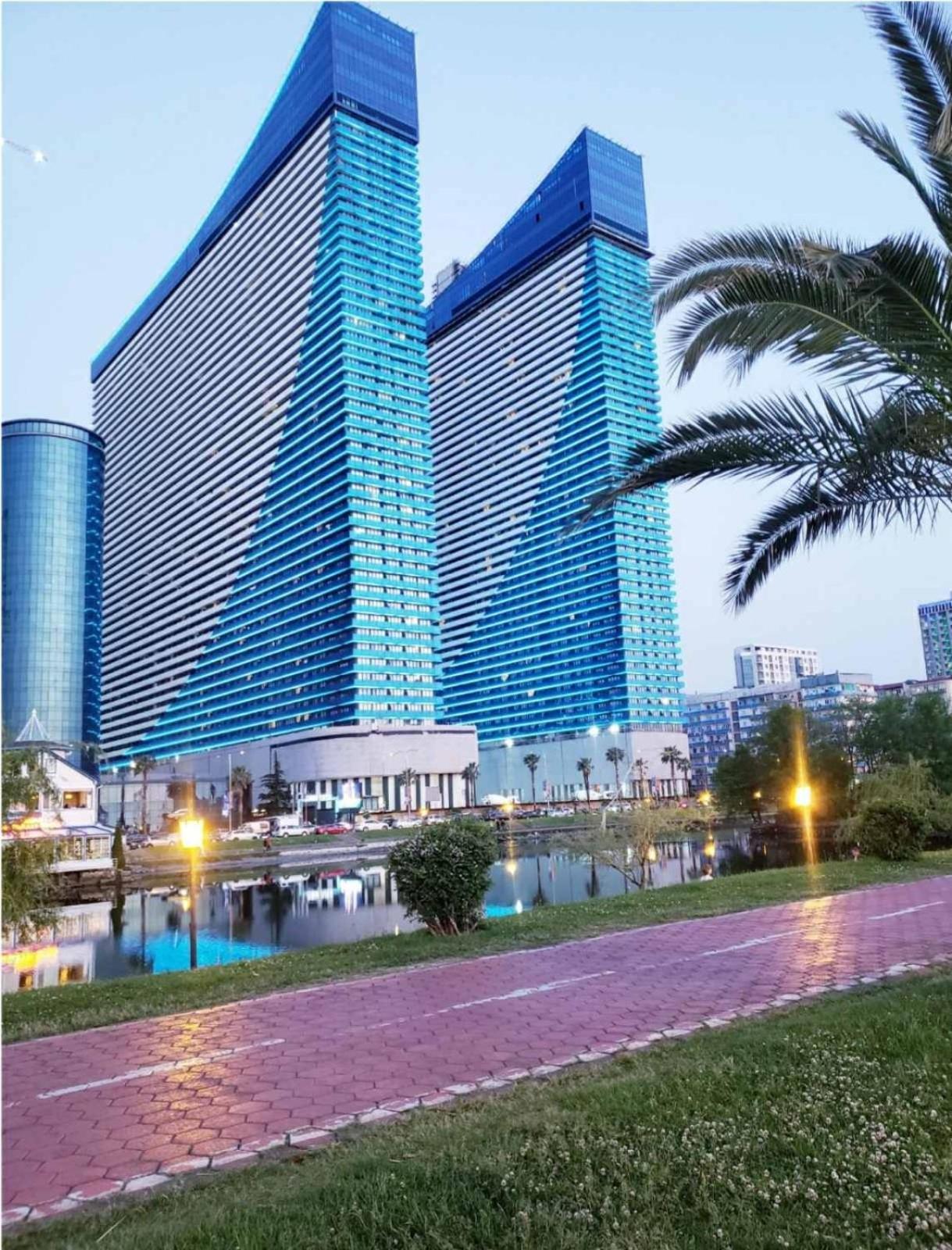 Orbi City Batumi Hotel Kültér fotó